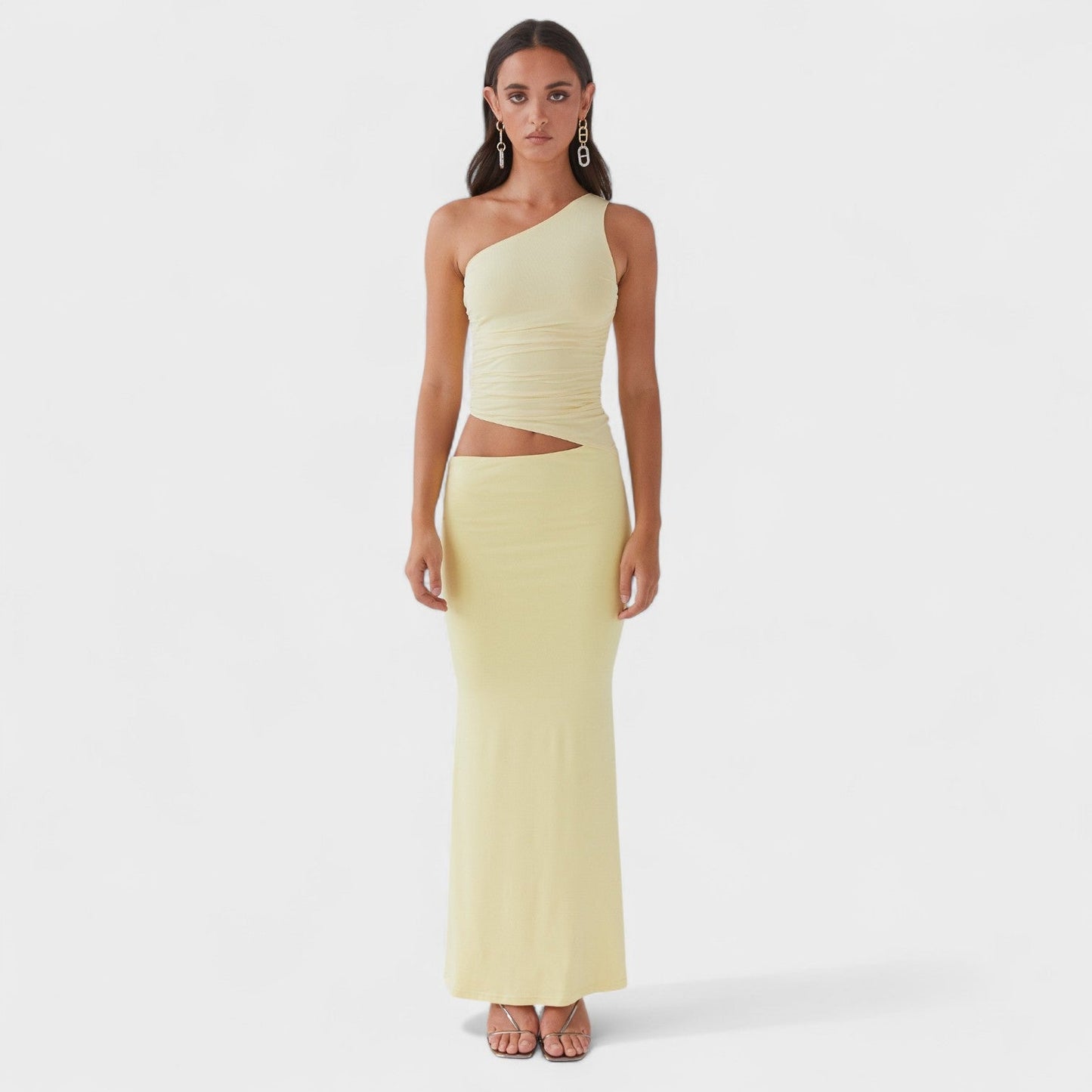 Seranella – Vestido Maxi Assimétrico com Recorte