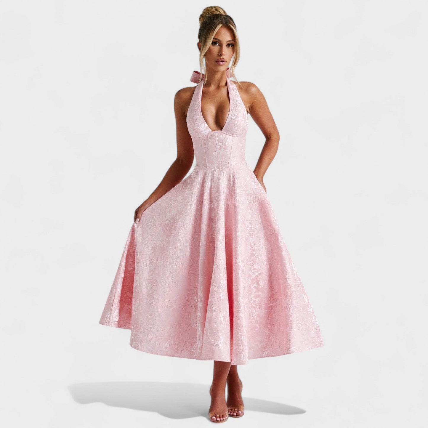 Effie – Vestido Midi Texturizado con Escote Halter