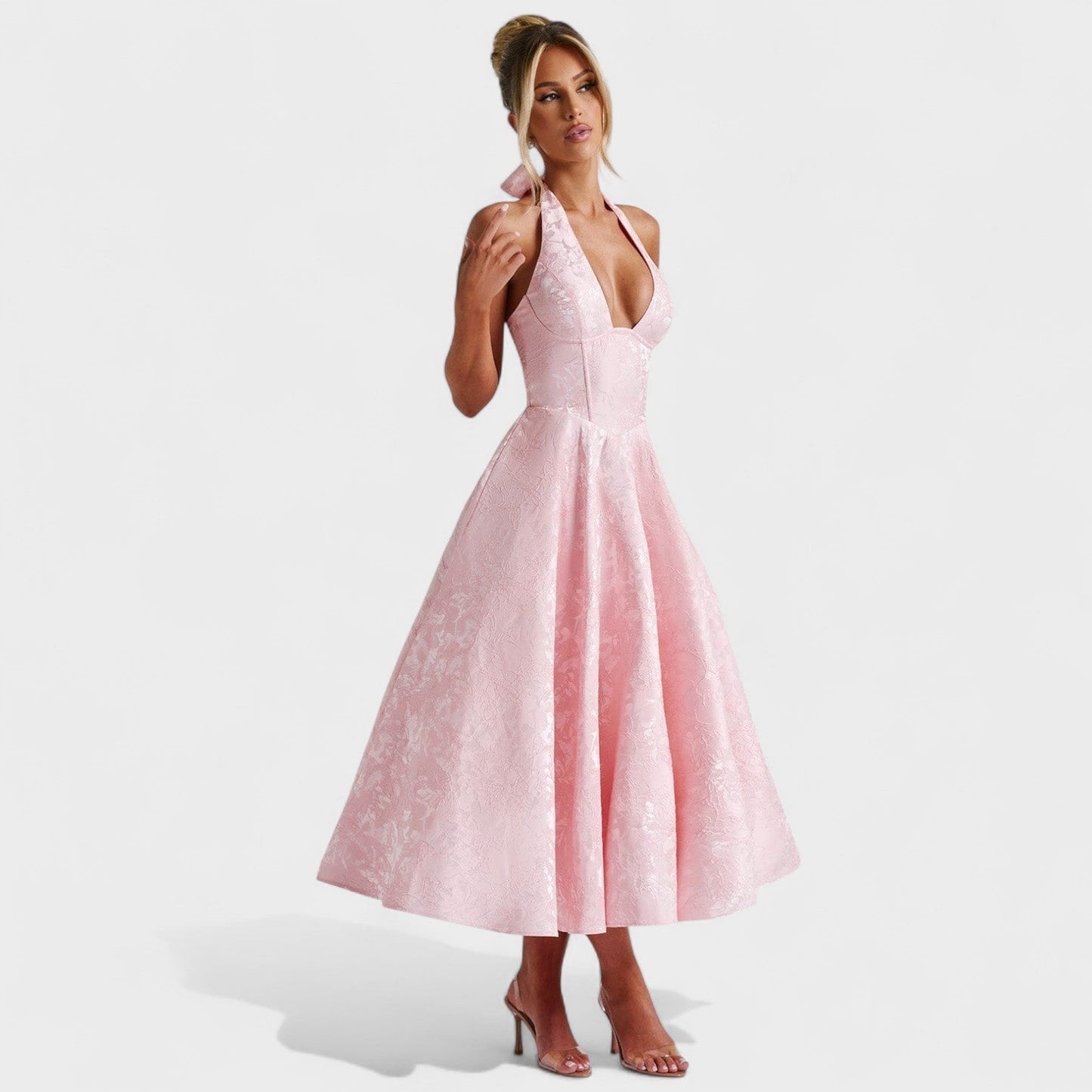 Effie – Vestido Midi Texturizado con Escote Halter