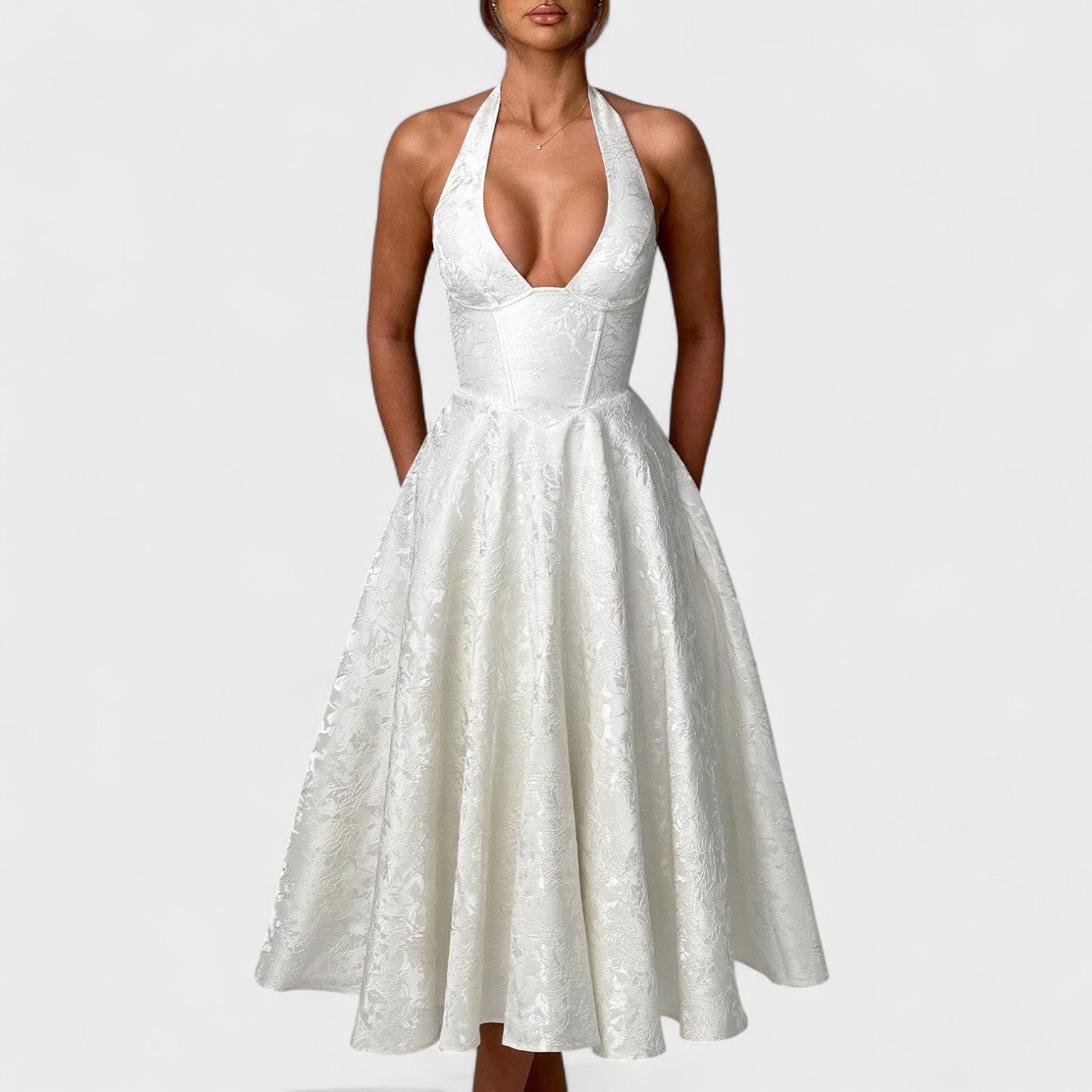 Effie – Vestido Midi Texturizado con Escote Halter