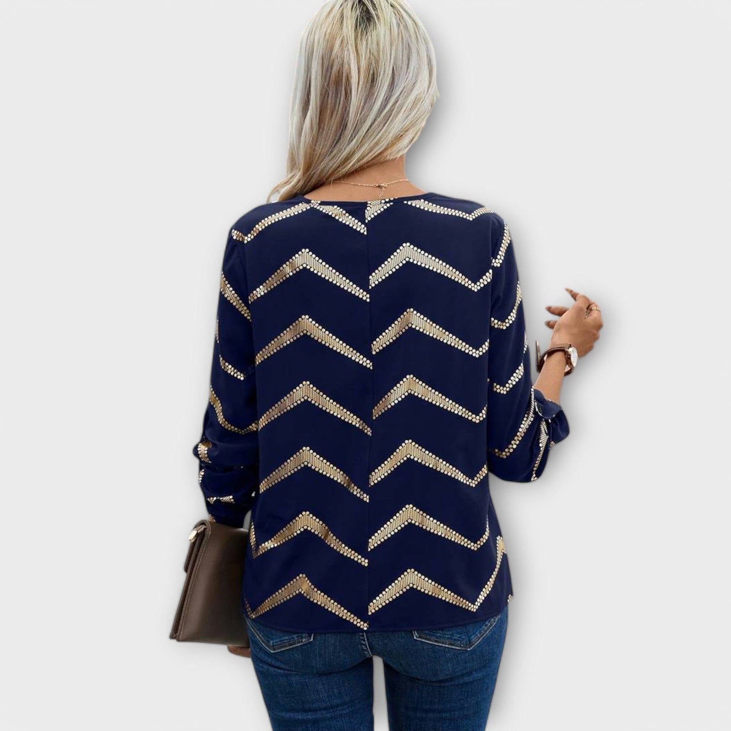 Emma - Blusa Atemporalmente Elegante Emma - Blusa Atemporalmente Elegante A minha loja
