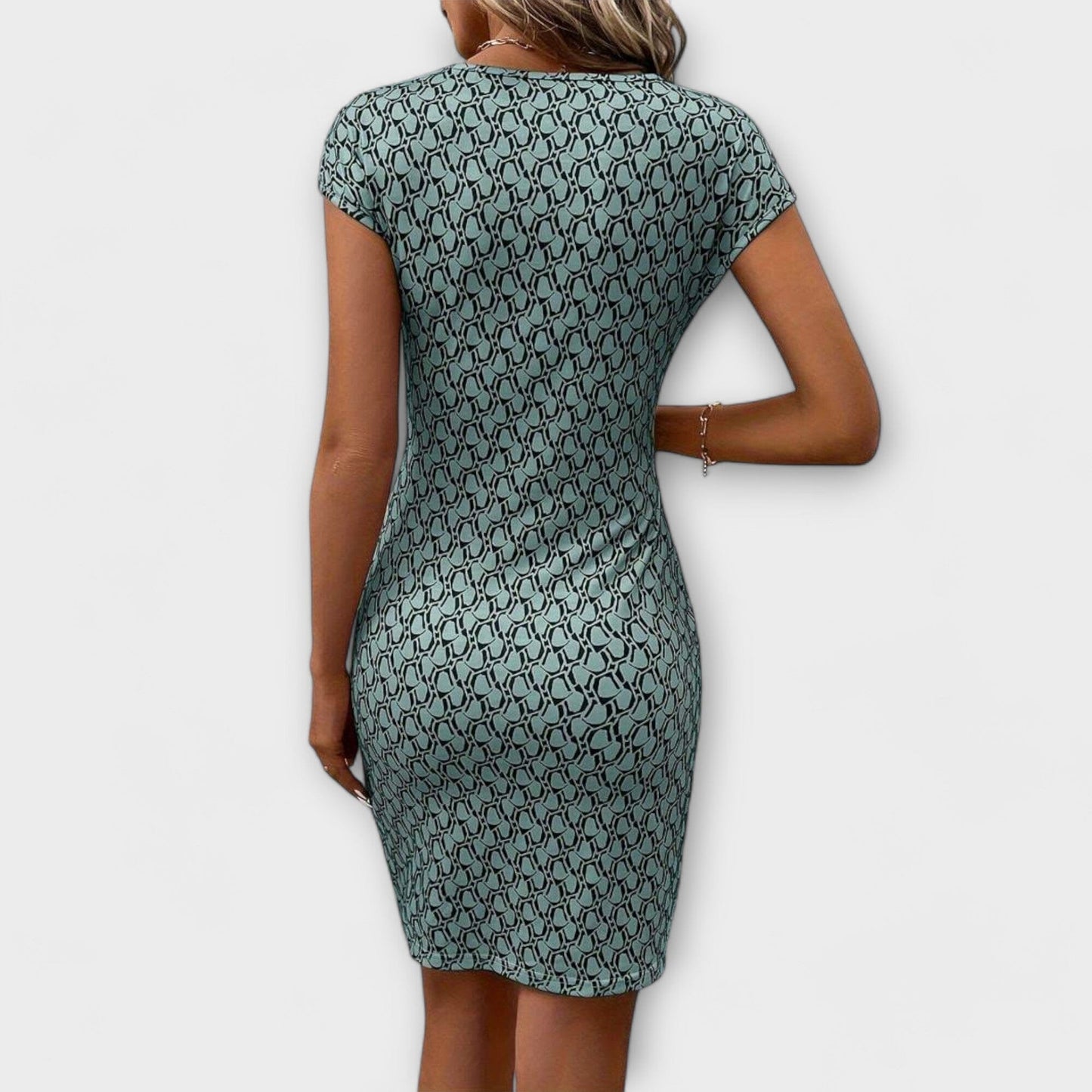 Emma – Vestido de manga corta con corte tulipán y estampado integral Emma – Vestido de manga corta con corte tulipán y estampado integral A minha loja