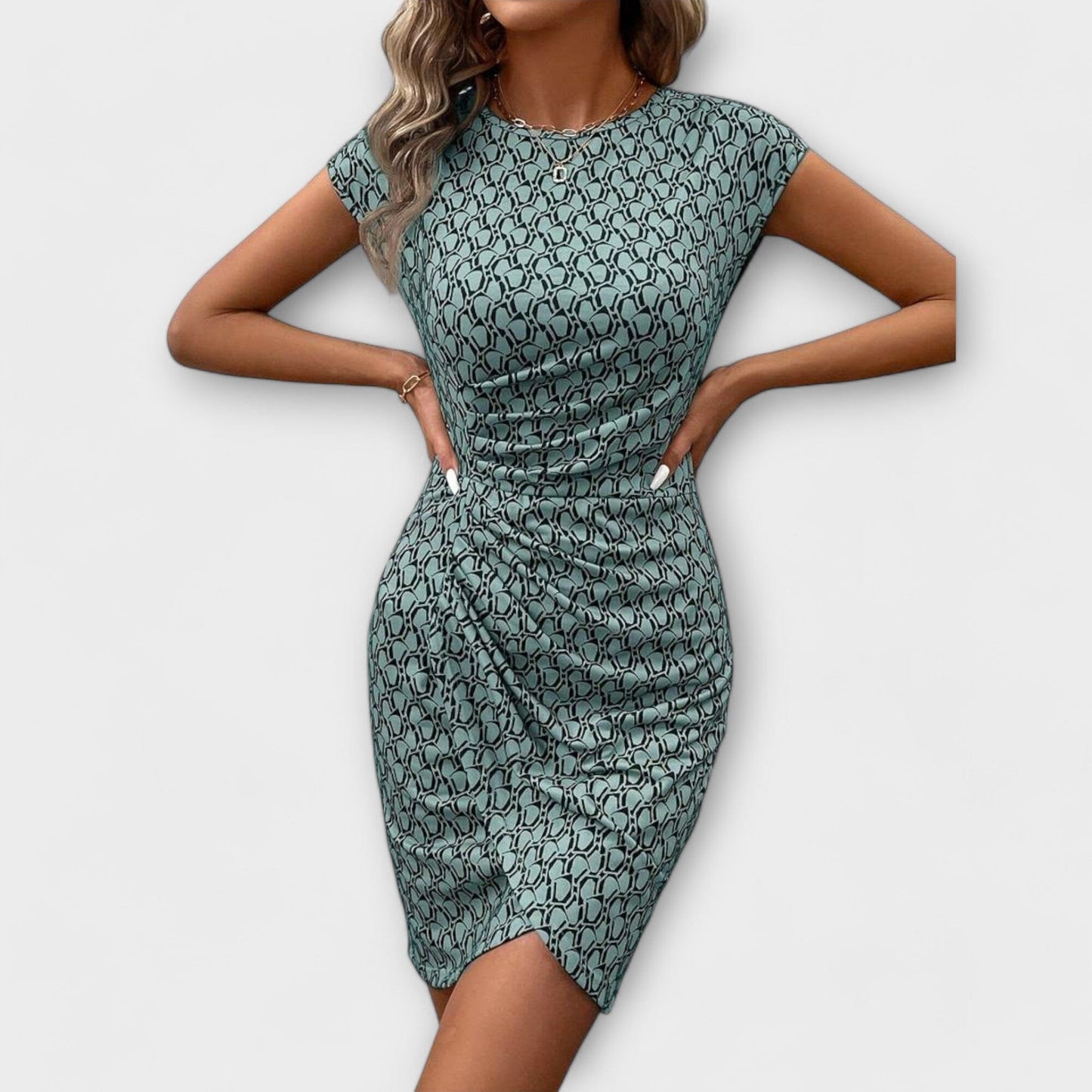 Emma – Vestido de manga corta con corte tulipán y estampado integral Emma – Vestido de manga corta con corte tulipán y estampado integral A minha loja