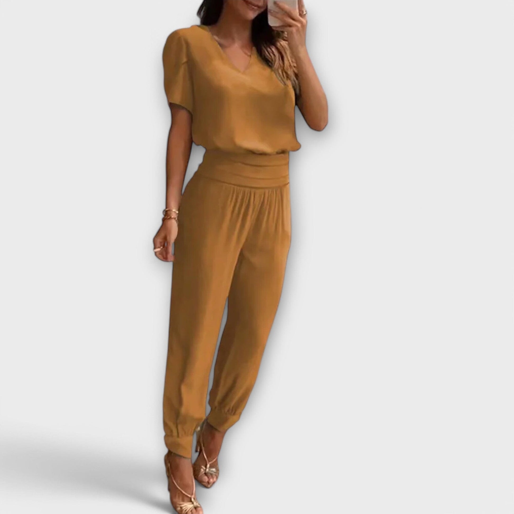 Irmelin – Conjunto Elegante con Top y Pantalón Irmelin – Conjunto Elegante con Top y Pantalón A minha loja Beige S