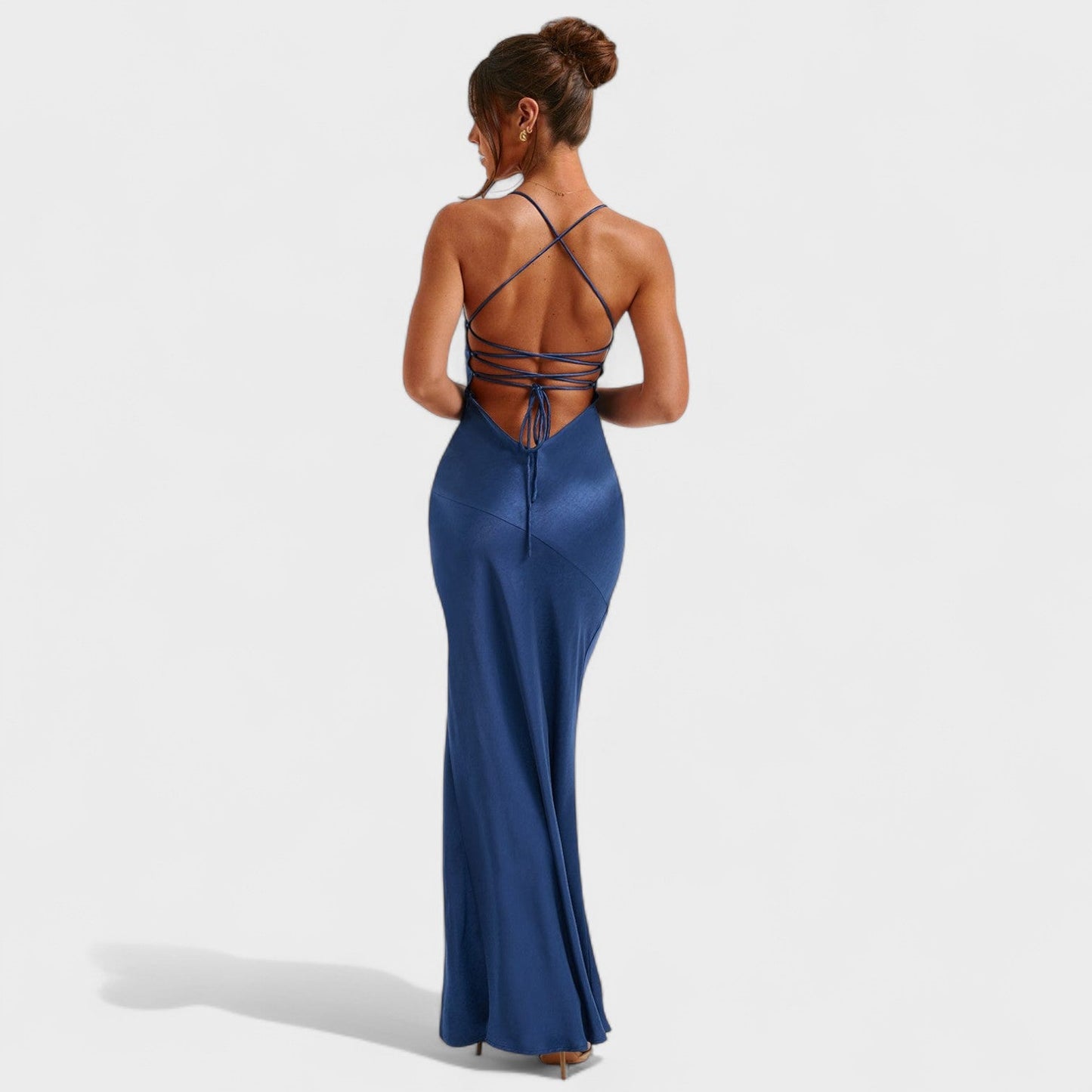 Elena – Vestido Satén Cruzado Azul Medianoche