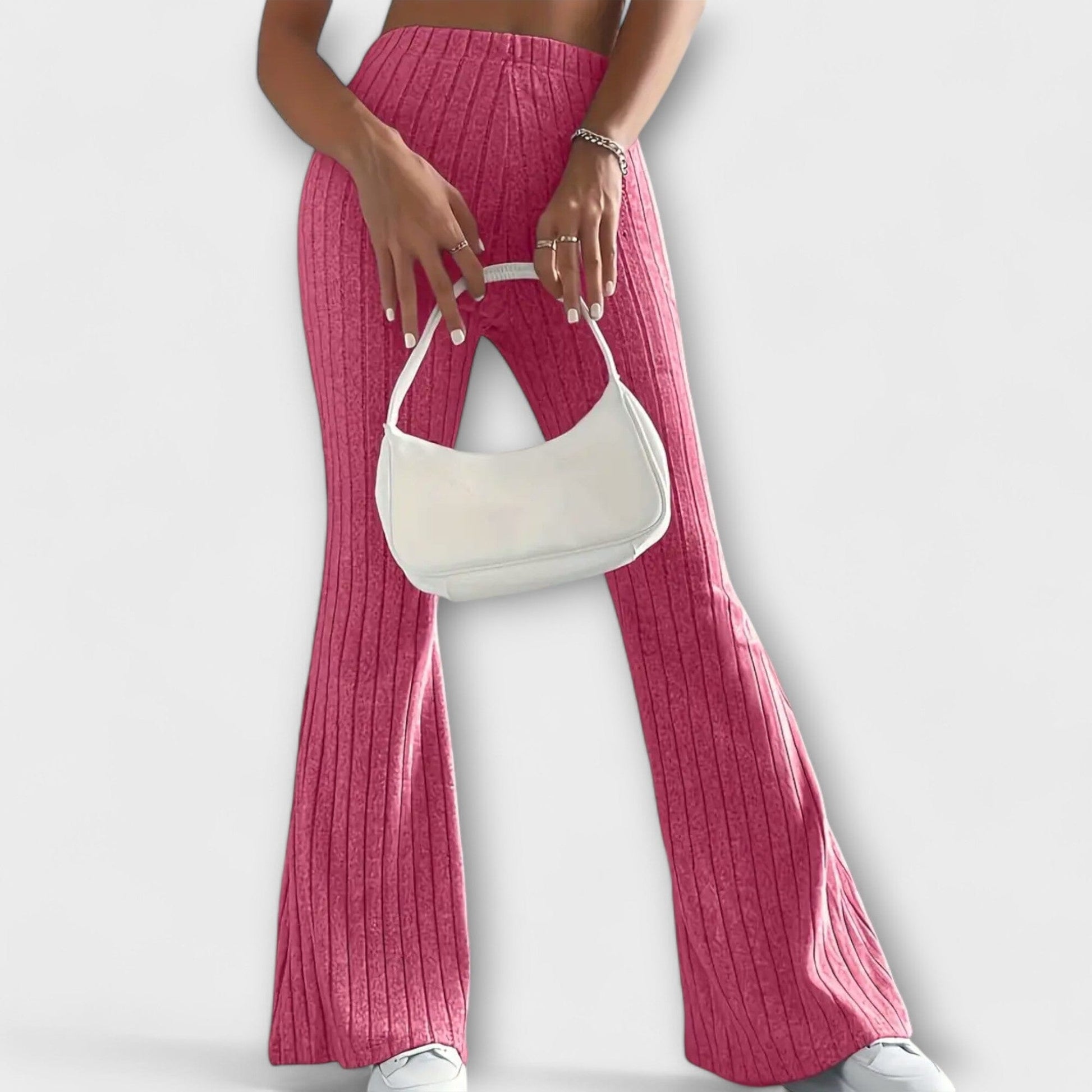 Jennifer – Pantalón acampanado elegante Jennifer – Pantalón acampanado elegante A minha loja