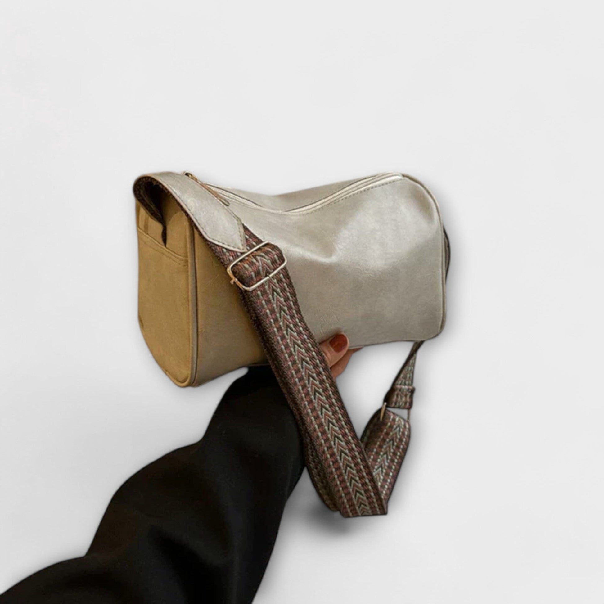 Rita. – Bolso bandolera vintage Rita. – Bolso bandolera vintage Rita Beige 24cm x 12cm x 15cm