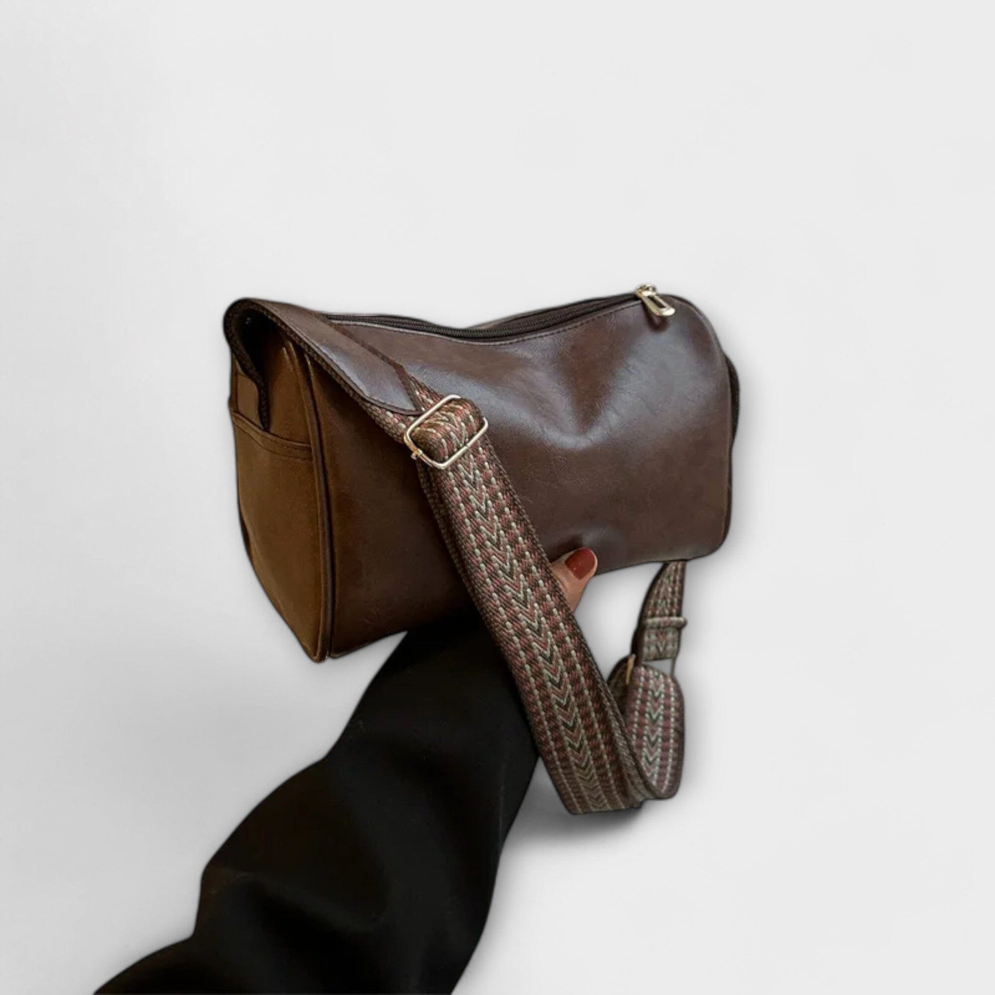 Rita. – Bolso bandolera vintage Rita. – Bolso bandolera vintage Rita Dunkelbraun 24cm x 12cm x 15cm