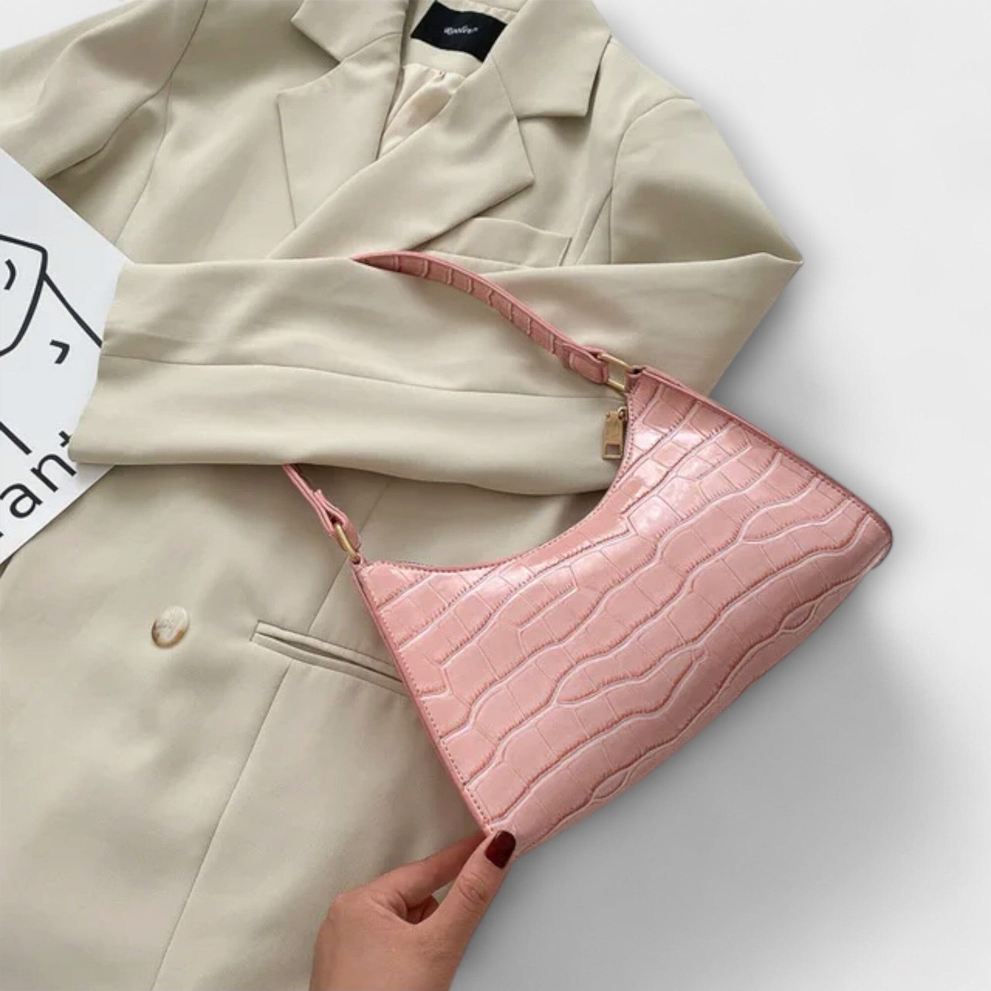 Rita. – Bolso de cuero brillante Rita. – Bolso de cuero brillante Rita Pink