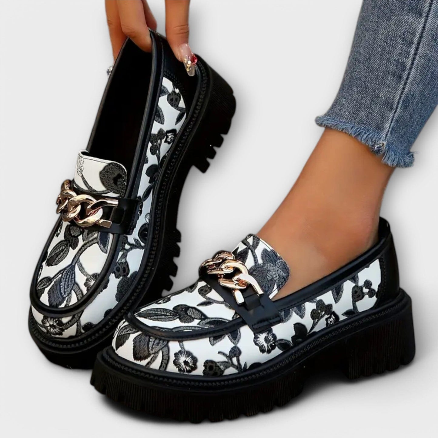Sandra – Mocasines retro elegantes Sandra – Mocasines retro elegantes A minha loja