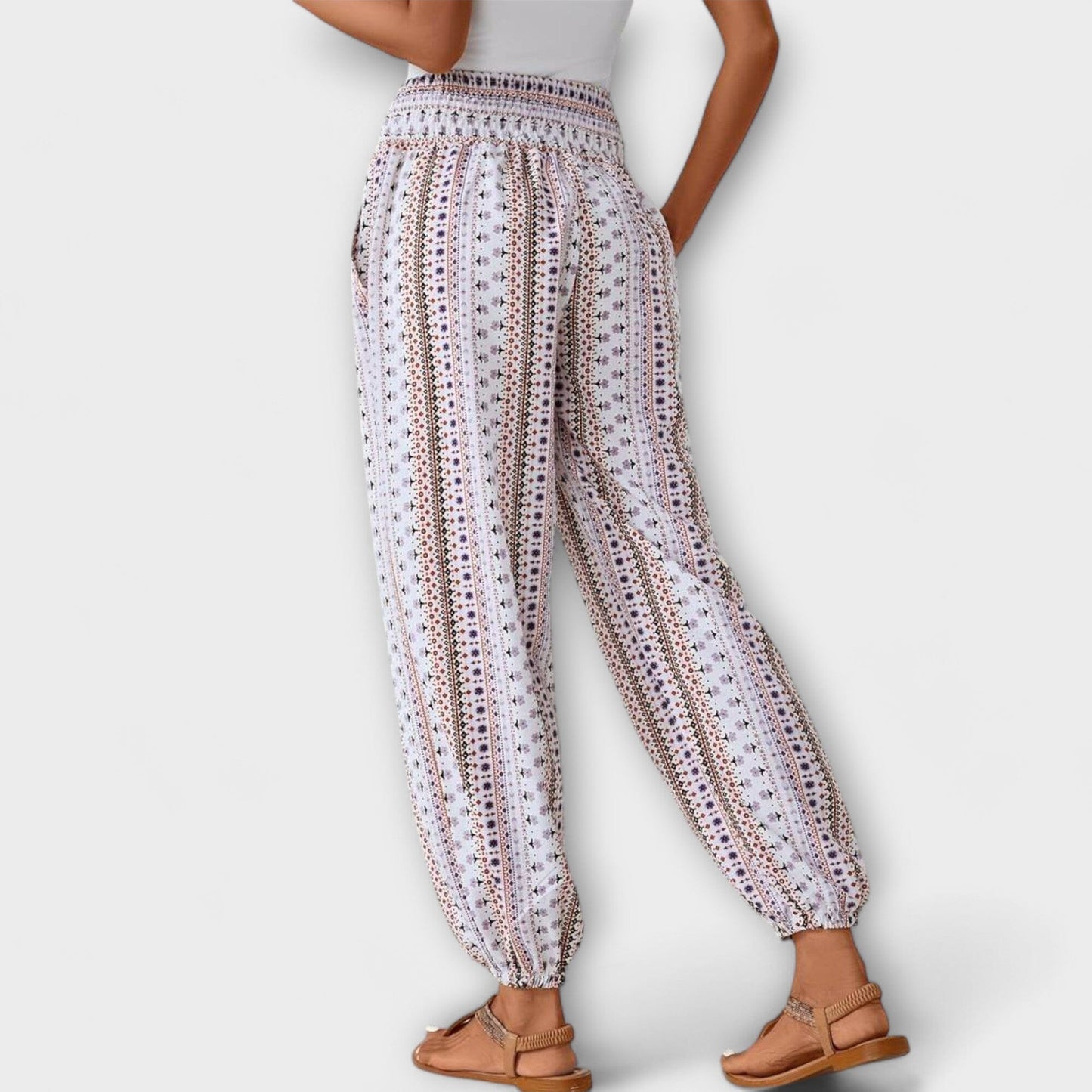 Scarlett – Pantalón con gráfico étnico Scarlett – Pantalón con gráfico étnico A minha loja