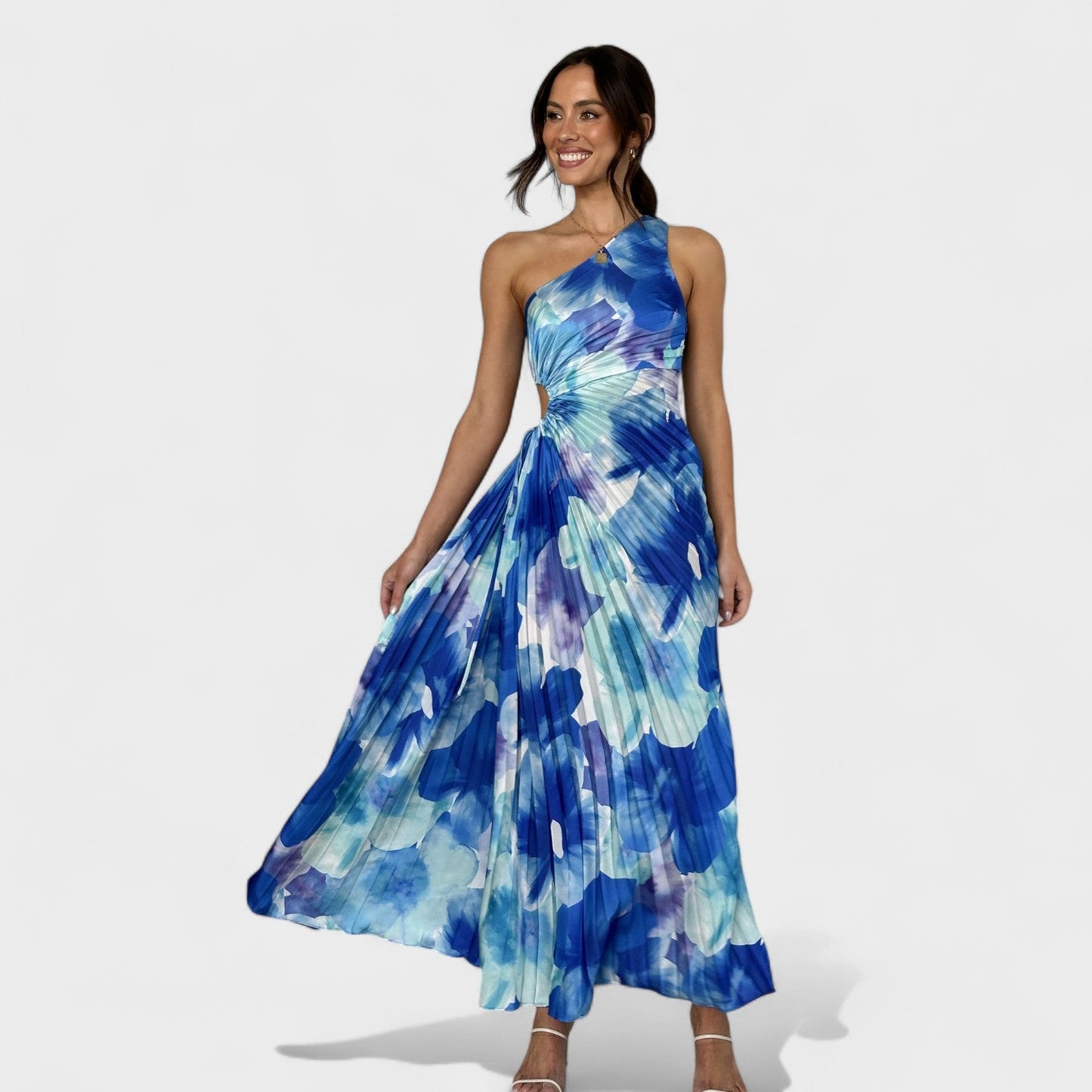 Maribel – Vestido Asimétrico Plisado Floral
