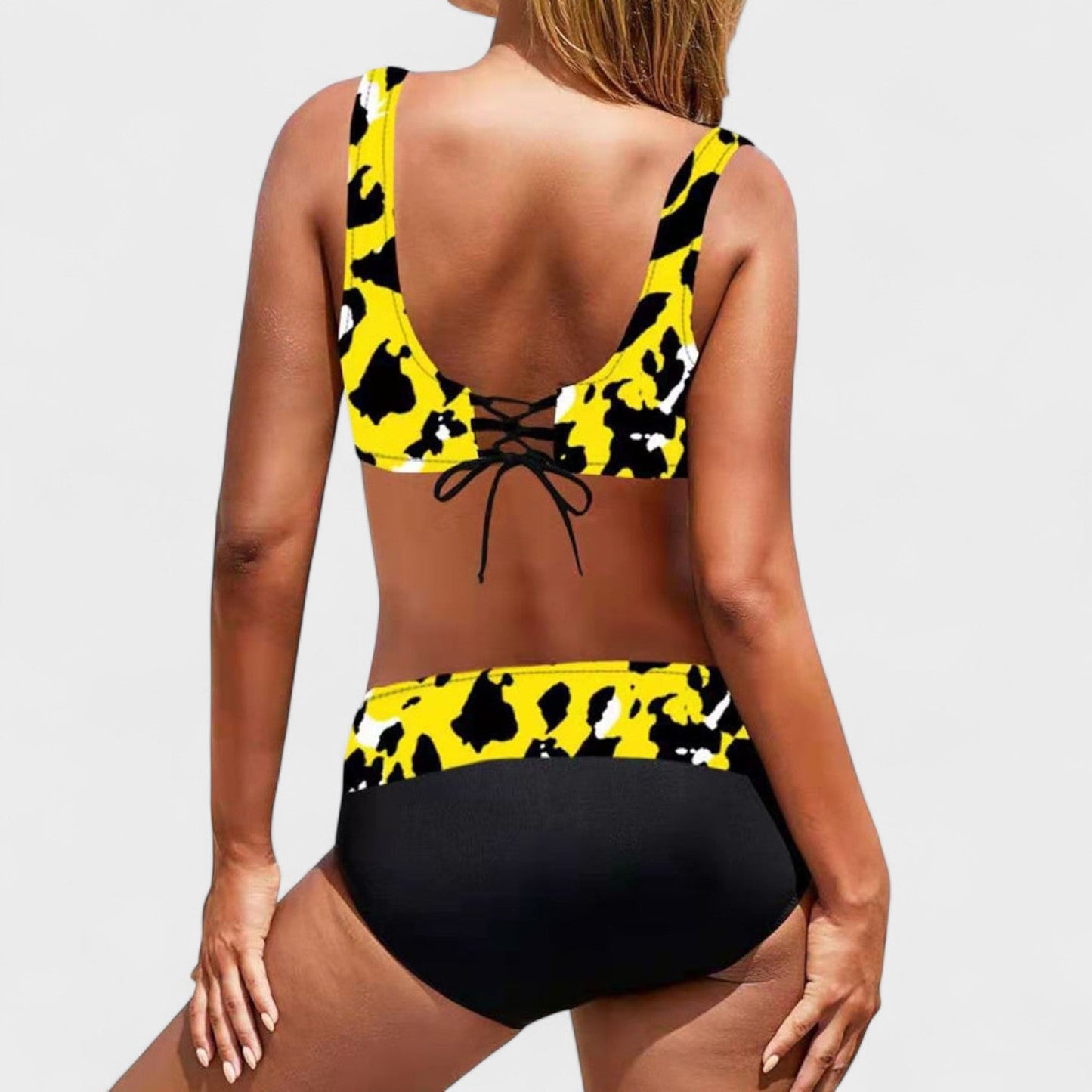 Eva – Bikini Colorido y Alegre
