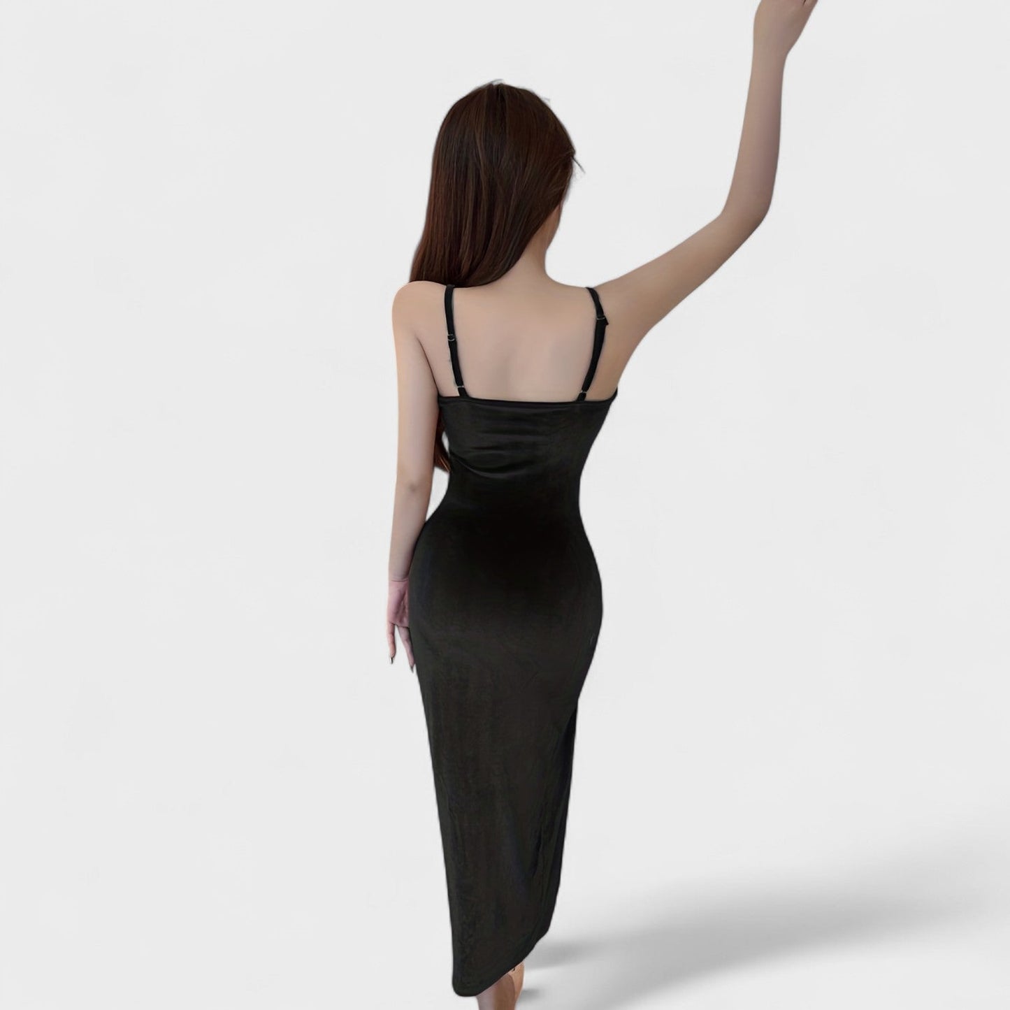 Gabriela – Vestido de Terciopelo con Abertura Lateral
