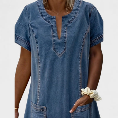 Sofía – El vestido vaquero que combina estilo y comodidad
