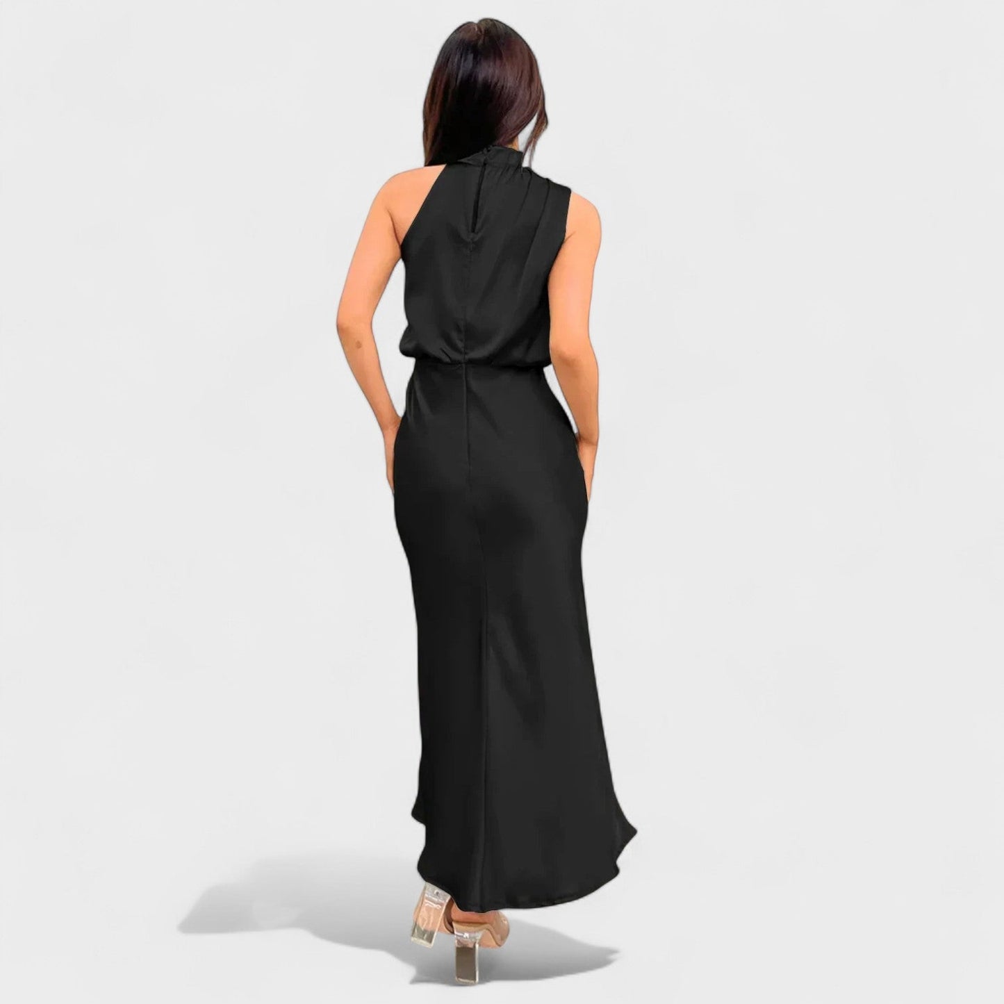 Alba – Vestido de Elegancia Satinada