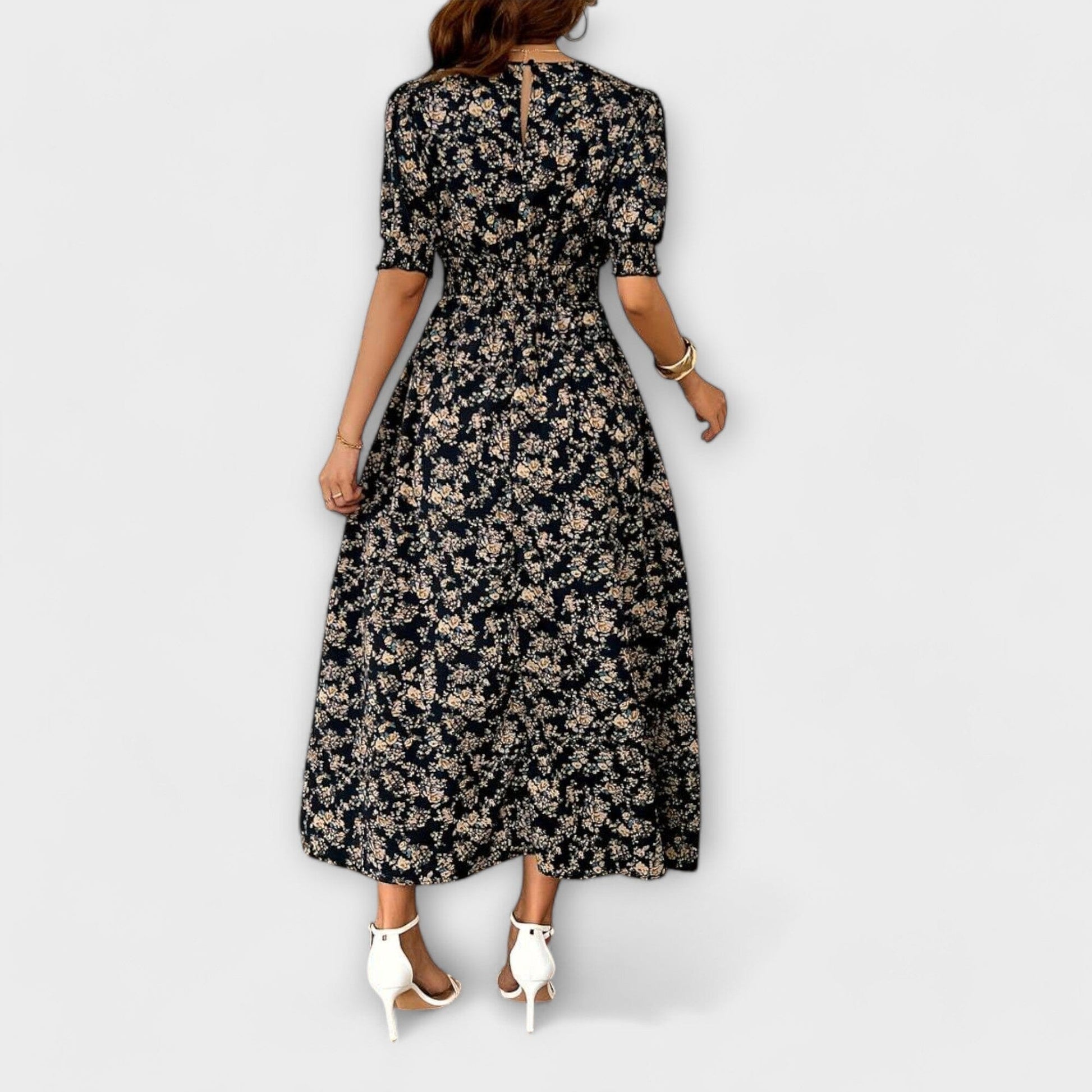 Amelia – Vestido con escote redondo y estampado floral Amelia – Vestido con escote redondo y estampado floral A minha loja 