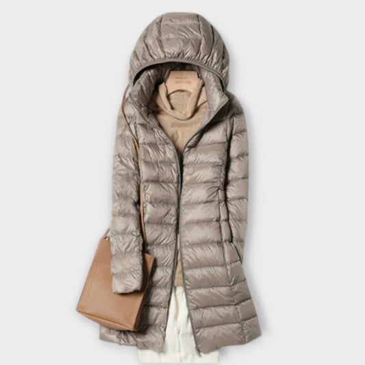 Annika – Chaqueta de plumas ultraligera e impermeable Annika – Chaqueta de plumas ultraligera e impermeable A minha loja Champagner S 