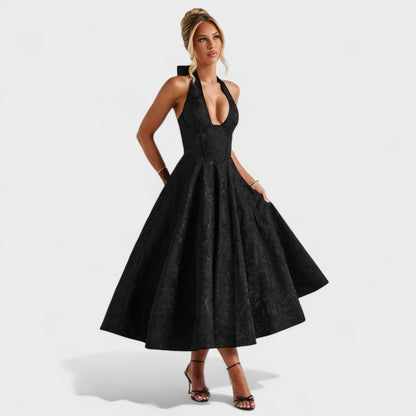 Effie – Vestido Midi Texturizado con Escote Halter