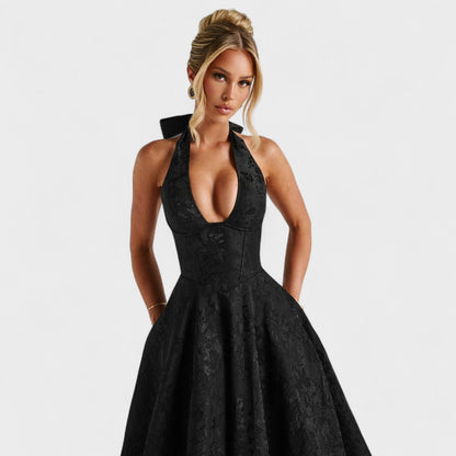 Effie – Vestido Midi Texturizado con Escote Halter