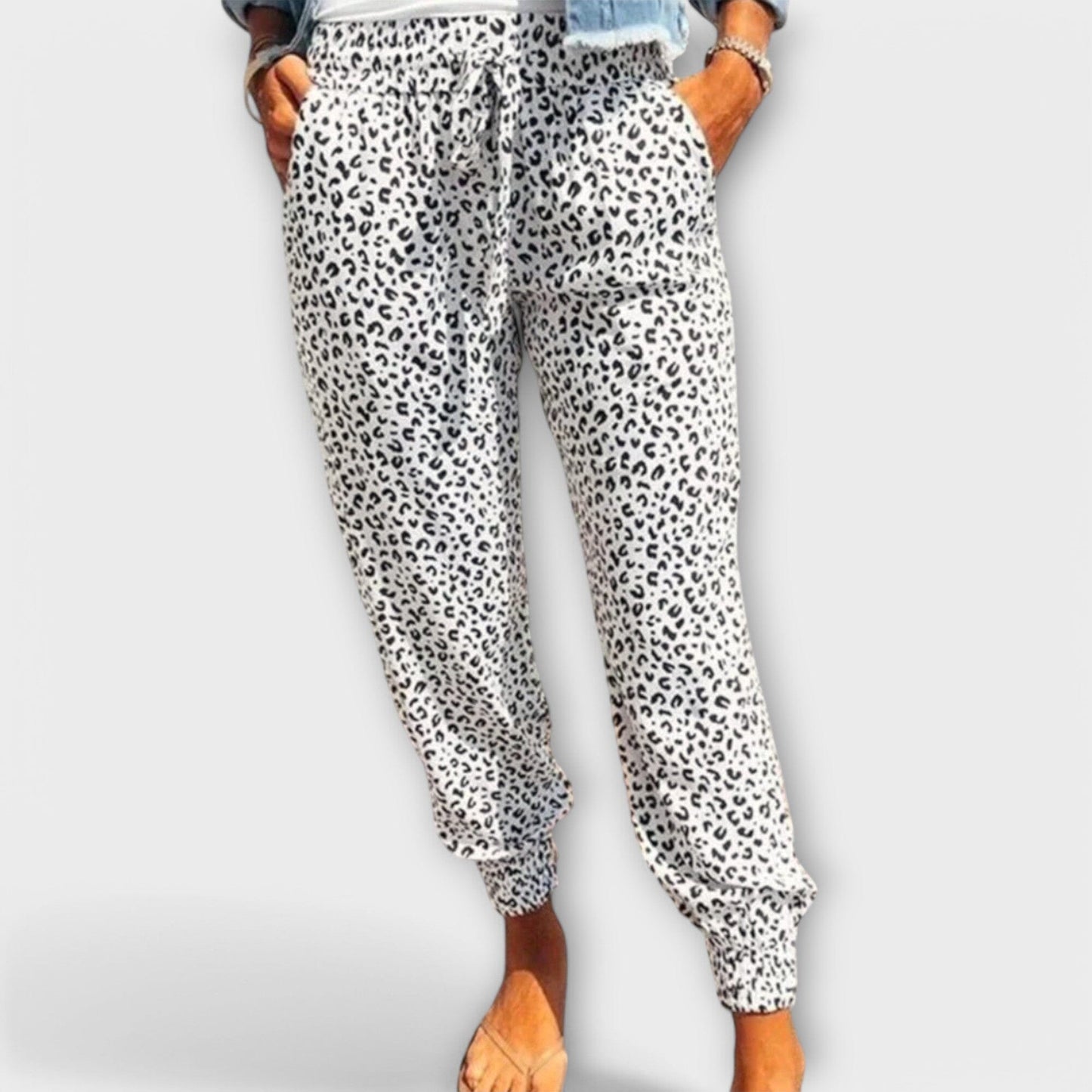 Feli – Pantalón de leopardo con pierna ancha Feli – Pantalón de leopardo con pierna ancha A minha loja Blanco S 
