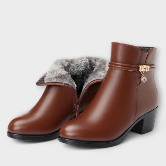 Frederika – Elegantes botín de invierno con cremallera Frederika – Elegantes botín de invierno con cremallera A minha loja Braun 35 