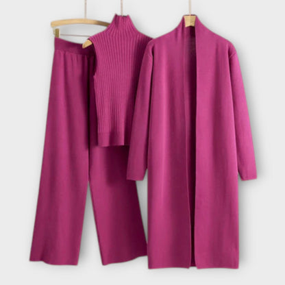Isabella - Conjunto de Tres Piezas Isabella - Conjunto de Tres Piezas A minha loja Rosa XS 