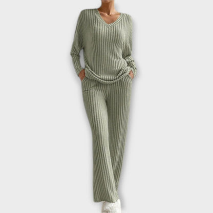 Kathy – Conjunto Cómodo de 2 Piezas Kathy – Conjunto Cómodo de 2 Piezas A minha loja Olivegrün S 