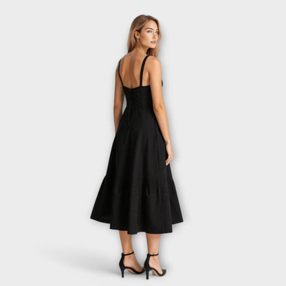 Kiana – Vestido midi con corsé Kiana – Vestido midi con corsé A minha loja 