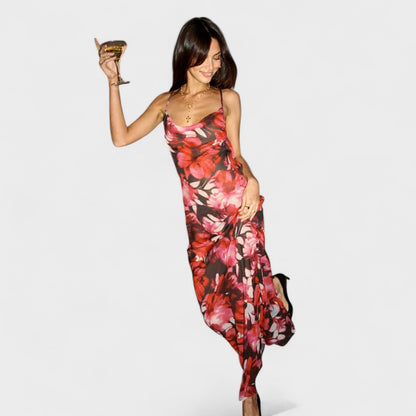 Freya Inferno – Vestido Largo Floral con Espalda Abierta