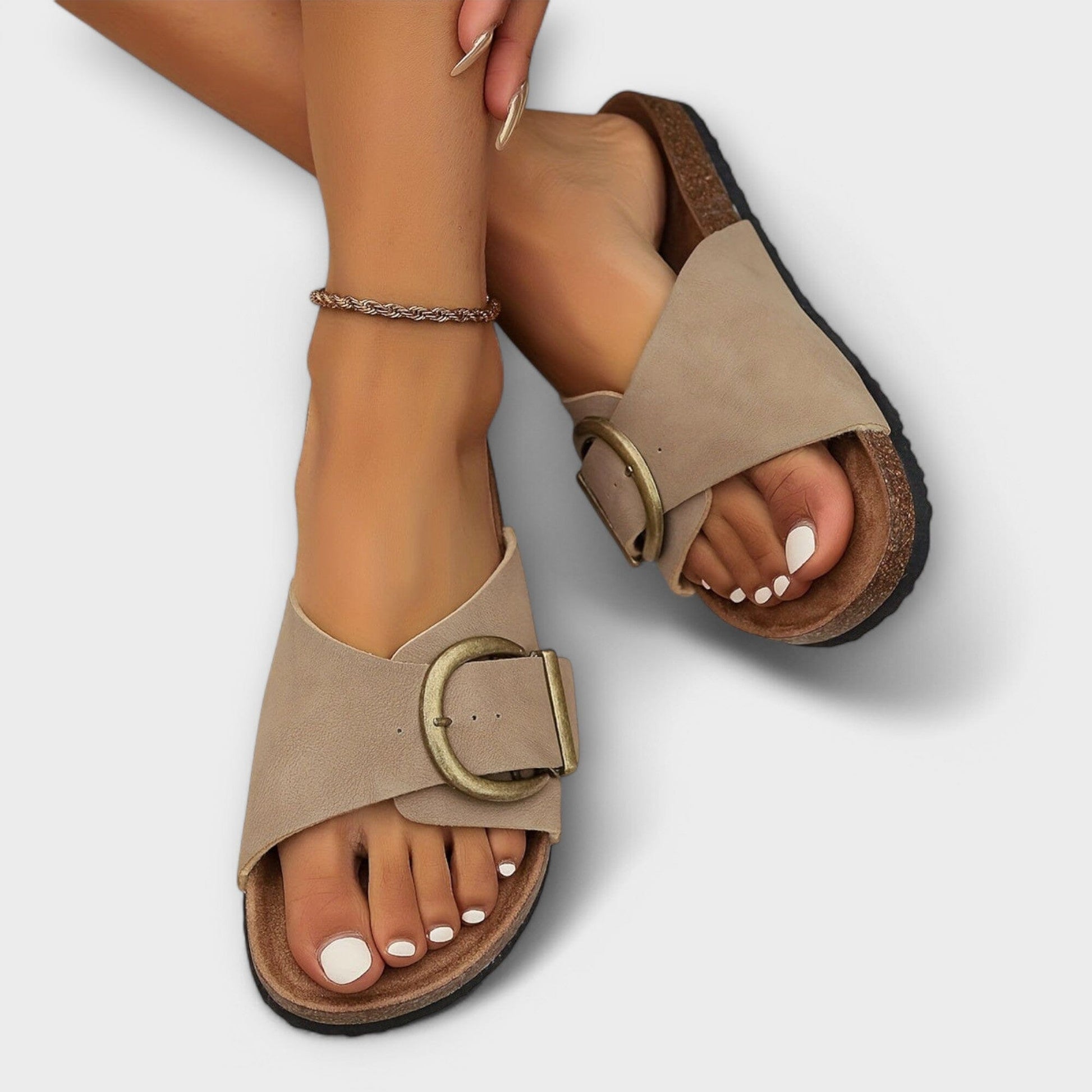 Margie – Sandalias tipo pantufla de corcho para mujer con diseño de hebilla Margie – Sandalias tipo pantufla de corcho para mujer con diseño de hebilla A minha loja 