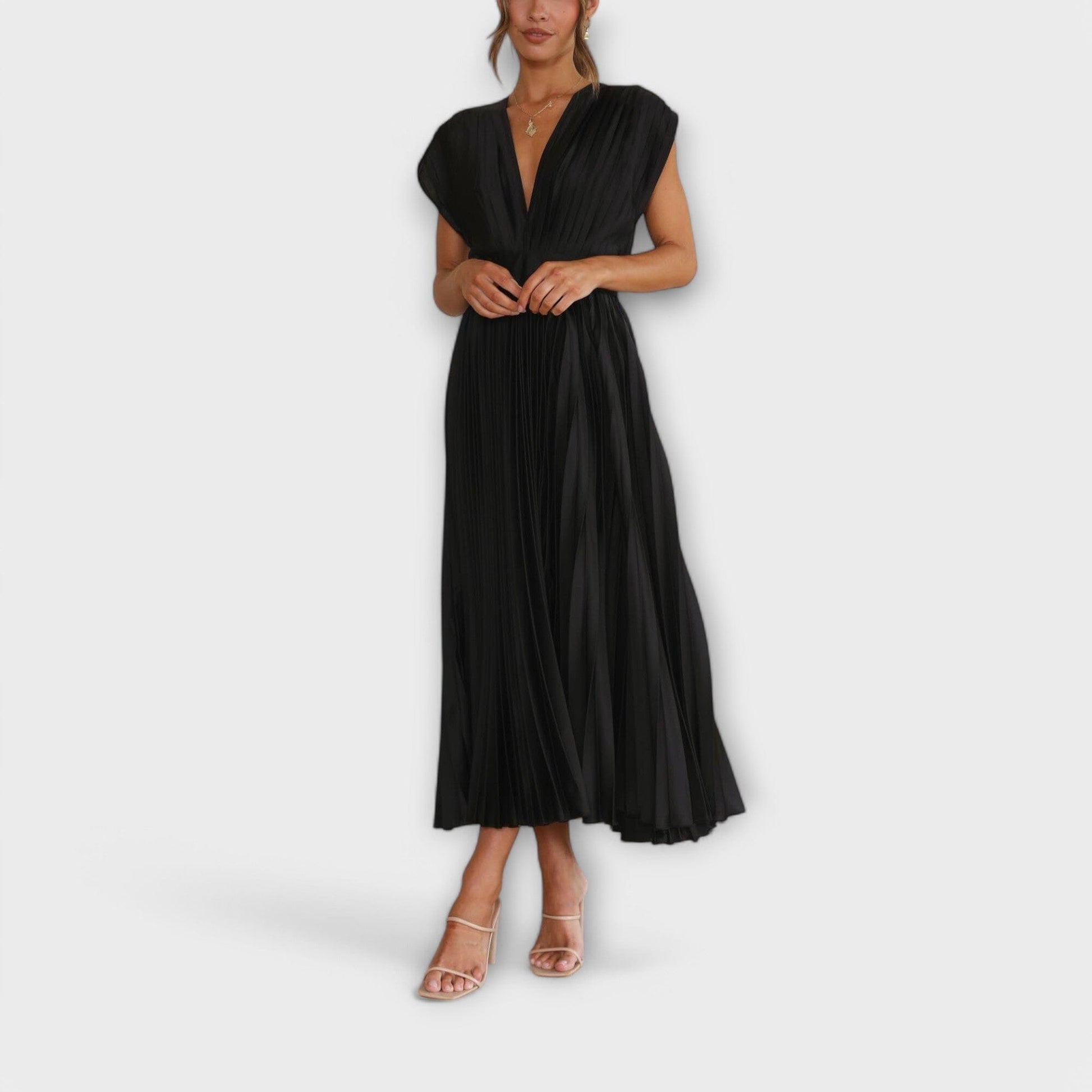 Maria – Vestido plisado elegante Maria – Vestido plisado elegante A minha loja Negro S 