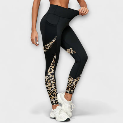 Pantalón de entrenamiento de talle alto con estampado de leopardo Pantalón de entrenamiento de talle alto con estampado de leopardo A minha loja 