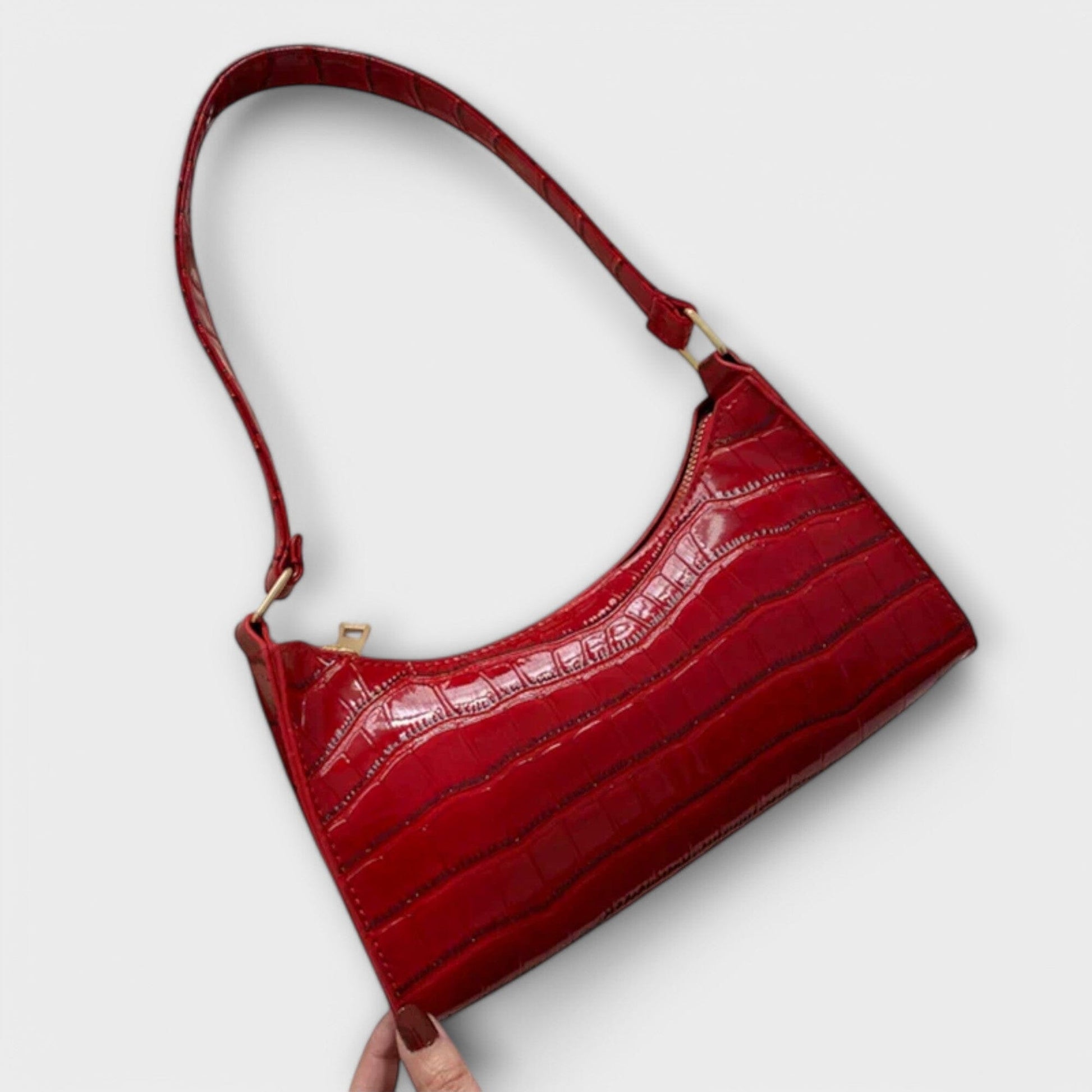 Rita. – Bolso de cuero brillante Rita. – Bolso de cuero brillante Rita Rojo 