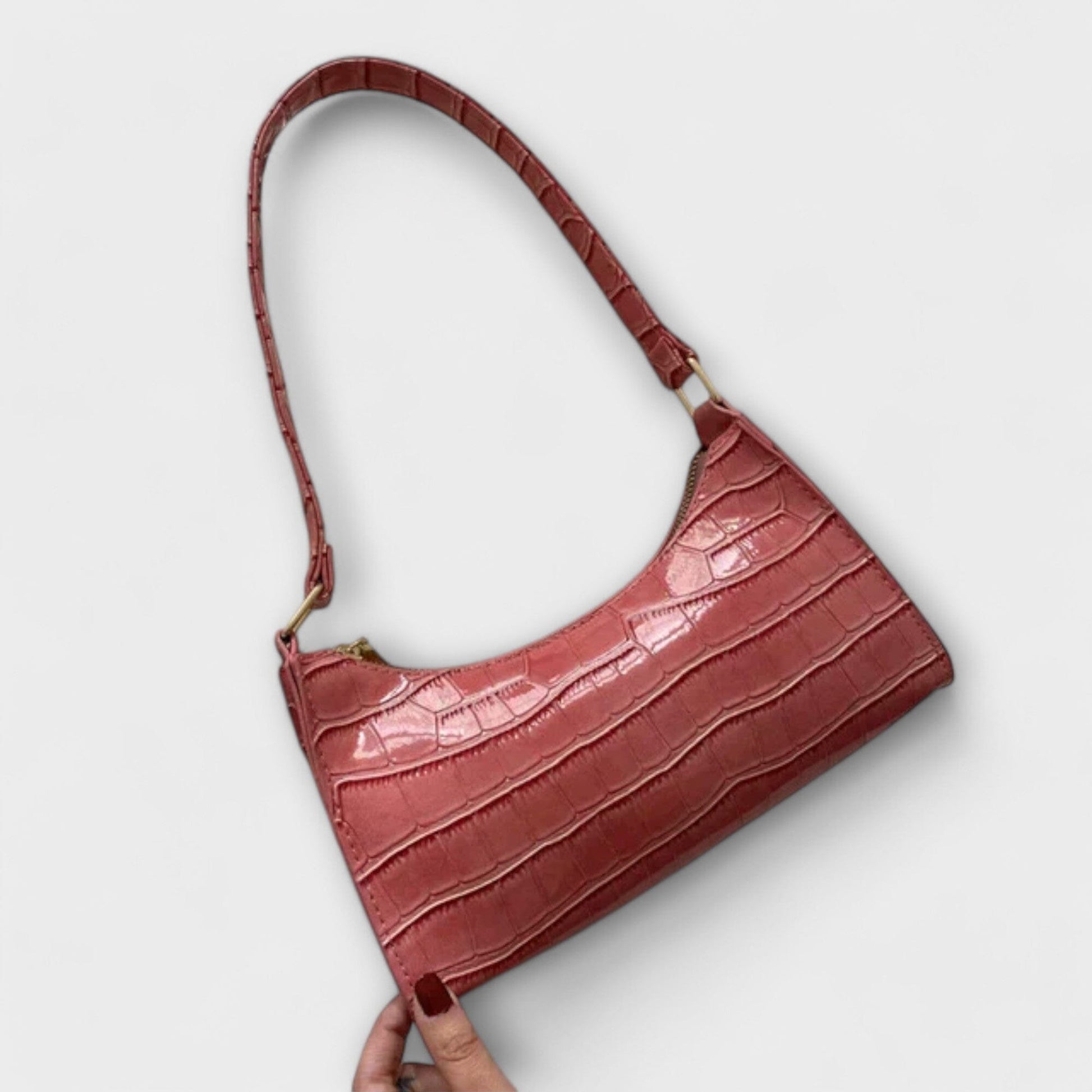 Rita. – Bolso de cuero brillante Rita. – Bolso de cuero brillante Rita Rosa 