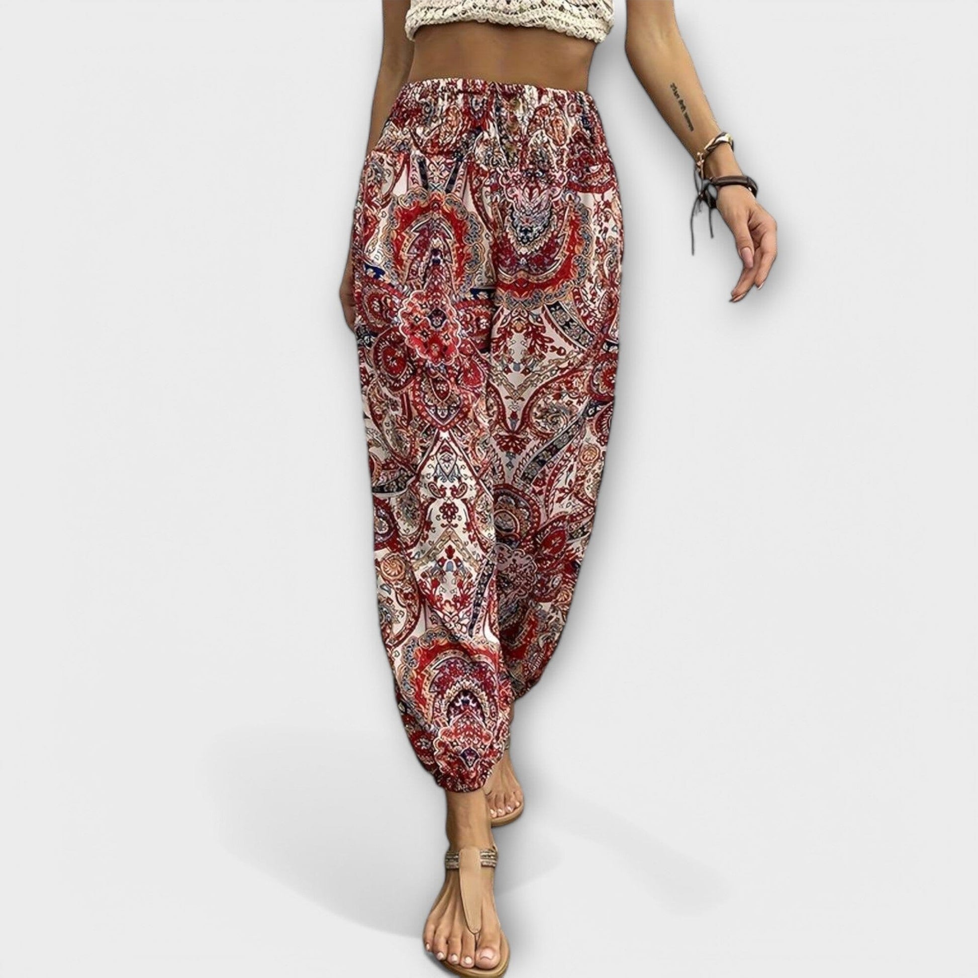 Scarlett – Pantalón con gráfico étnico Scarlett – Pantalón con gráfico étnico A minha loja Rojo XS 