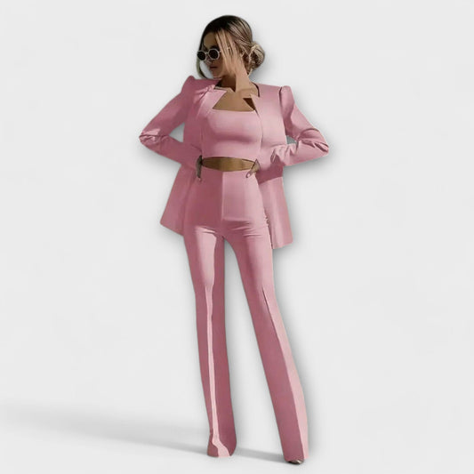 Selina – Elegante Conjunto de 3 Piezas (Blazer, Top, Pantalón) Selina – Elegante Conjunto de 3 Piezas (Blazer, Top, Pantalón) A minha loja Pink S 