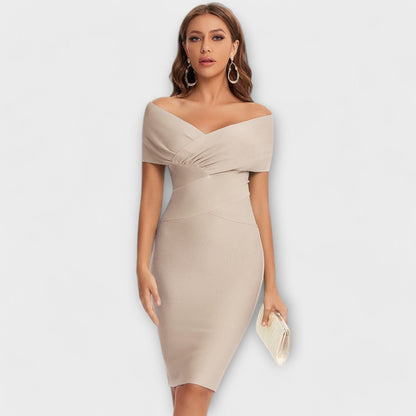 Vestido elegante con escote en V Vestido elegante con escote en V A minha loja Beige XS 