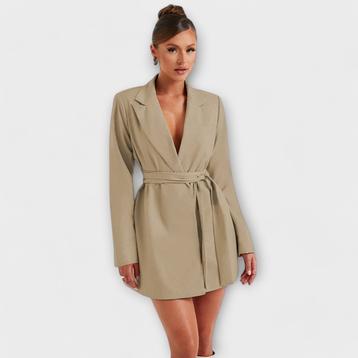 Vestido tipo blazer con escote en V Vestido tipo blazer con escote en V A minha loja 